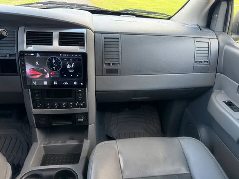 Used 2005 Dodge Durango Limited w/ Trailer Tow Group RWD image 15