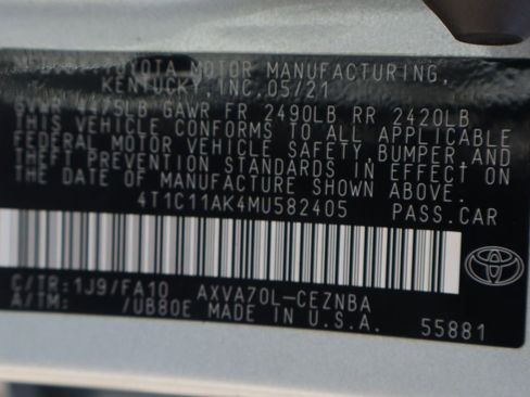 Used 2021 Toyota Camry LE image 48