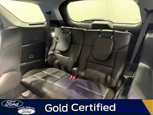 Certified 2024 Ford Explorer XLT w/ Equipment Group 202A AWD/4WD image 25