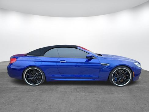 Used 2012 BMW M6 Convertible RWD image 4