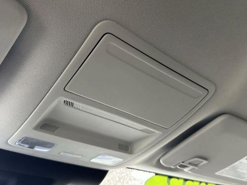 Used 2022 Ford Maverick XLT w/ Equipment Group 300A Standard image 19