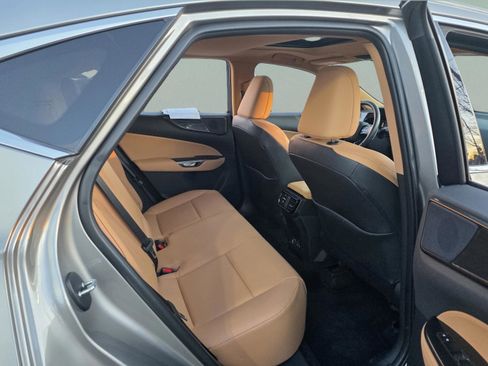 Used 2025 Lexus NX 250 FWD w/ Premium Package image 18