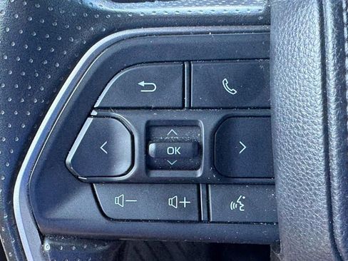 Used 2025 Toyota Tundra SR5 AWD/4WD image 23