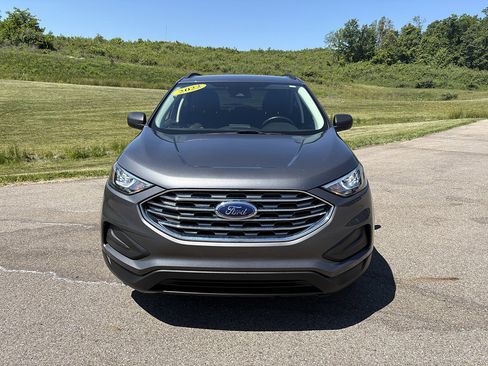 Used 2022 Ford Edge SE AWD/4WD image 8