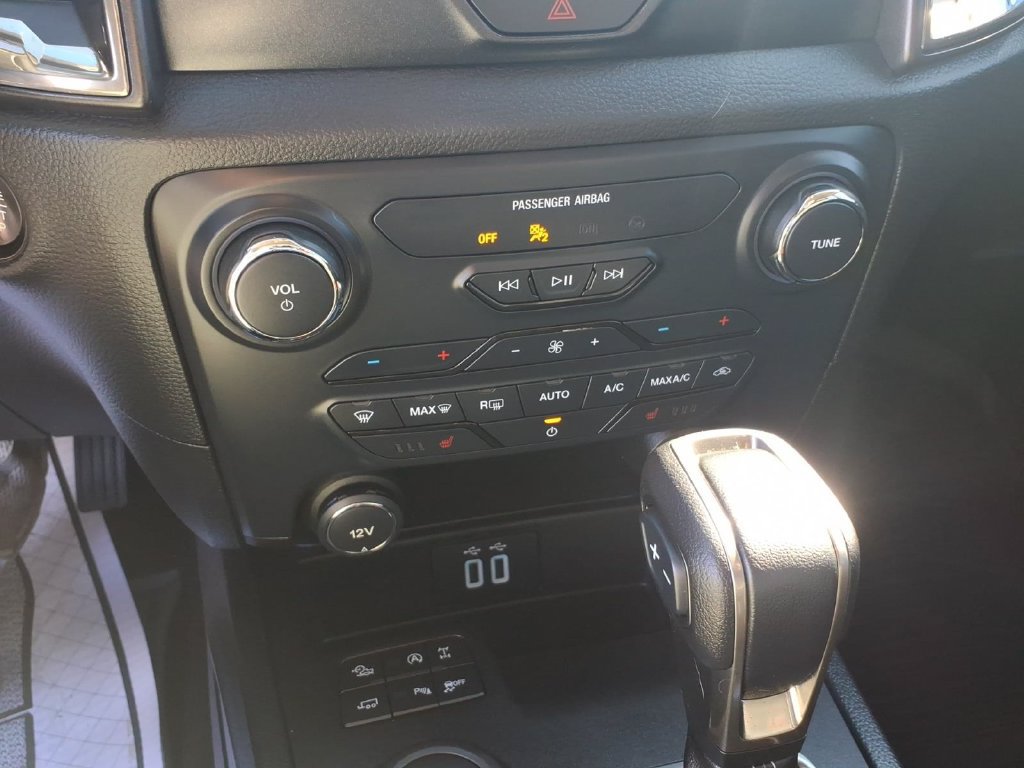 Used 2021 Ford Ranger Lariat w/ Tremor Off-Road Package AWD/4WD image 13