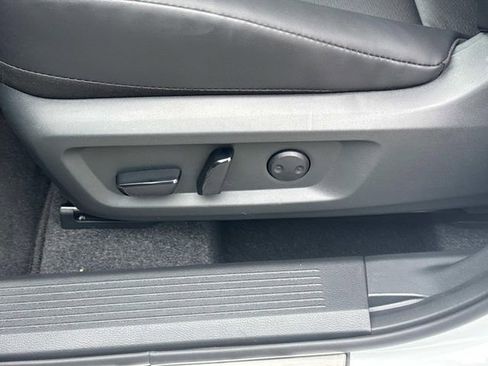 New 2026 Nissan Rogue SV AWD/4WD image 25