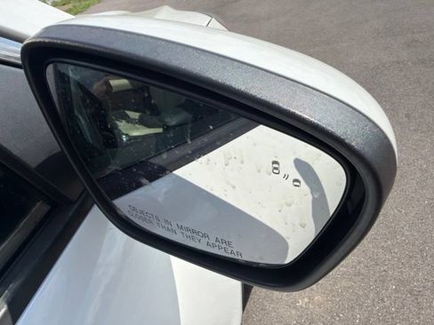 Used 2020 Ford Escape SEL AWD/4WD image 6