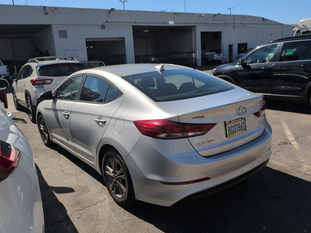 Used 2018 Hyundai Elantra SEL FWD image 5