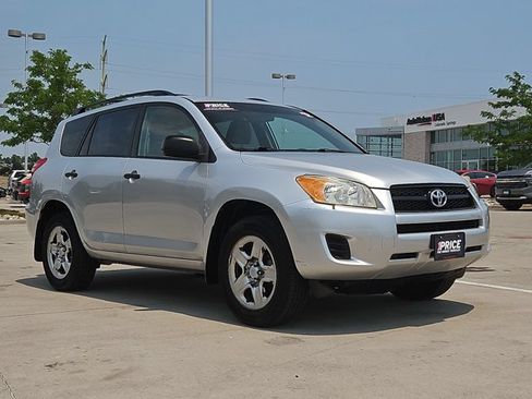 Used 2012 Toyota RAV4 4WD w/ Value Pkg image 3