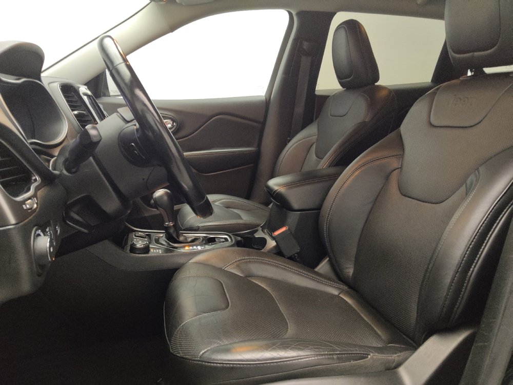 Used 2020 Jeep Cherokee Limited AWD/4WD image 17