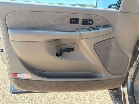 Used 2001 Chevrolet Silverado 1500 LT w/ Ride Control Suspension Pkg image 9