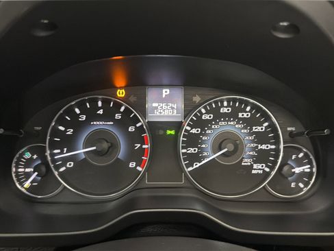 Used 2012 Subaru Outback 3.6R Limited w/ Moonroof Pkg AWD/4WD image 29