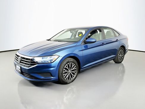 Used 2021 Volkswagen Jetta SE FWD image 5