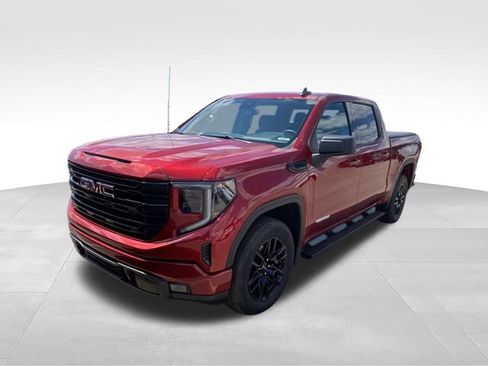 Used 2024 GMC Sierra 1500 Elevation AWD/4WD image 4