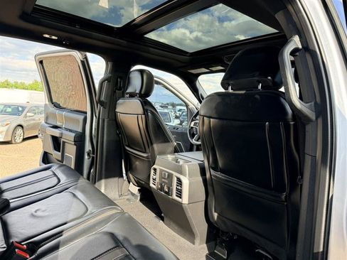 Used 2021 Ford F250 Platinum w/ FX4 Off-Road Package AWD/4WD image 21