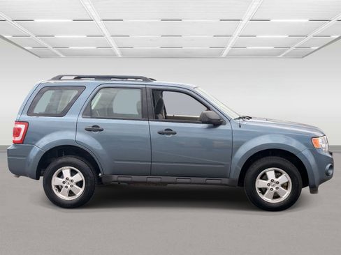 Used 2012 Ford Escape XLS FWD image 6
