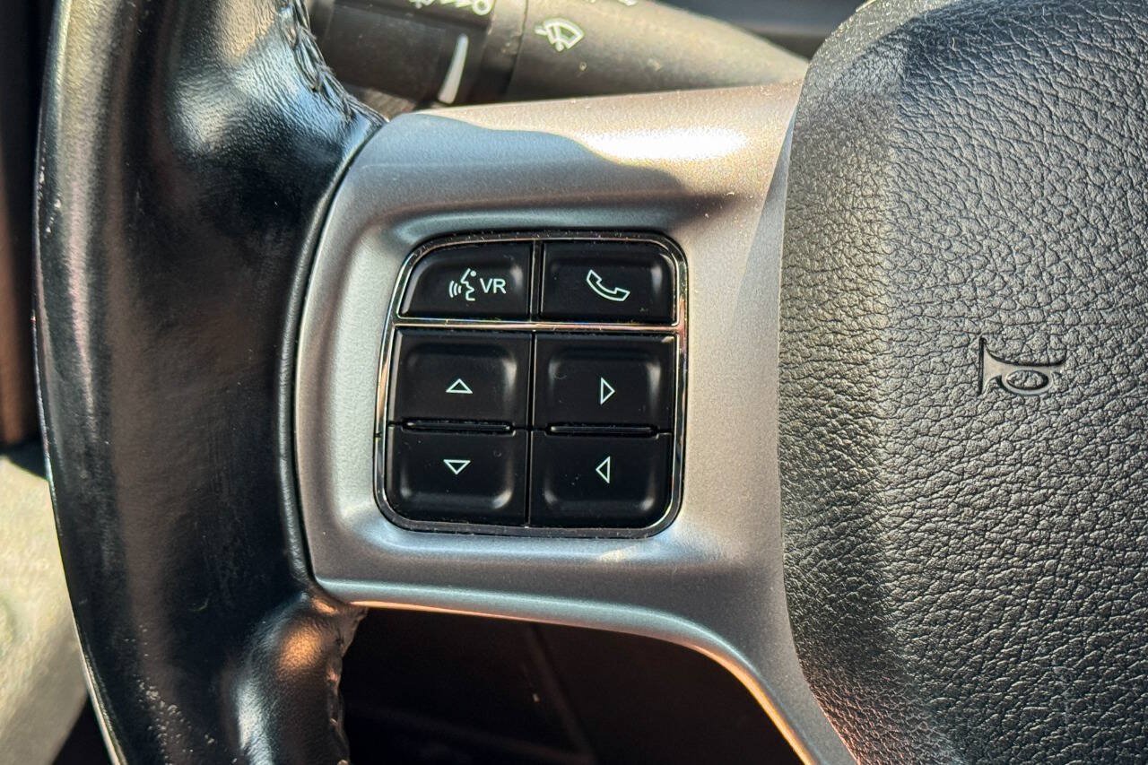Used 2022 RAM 1500 Warlock AWD/4WD image 24