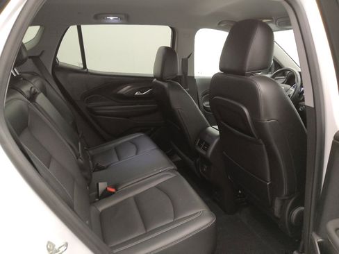 Used 2023 GMC Terrain SLT w/ Elevation Edition image 19