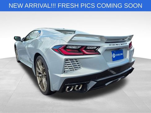 Used 2021 Chevrolet Corvette Stingray Premium Conv w/ Z51 Performance Package image 6