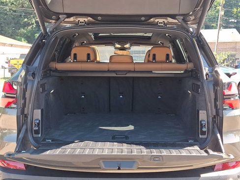 Used 2024 BMW X5 xDrive40i w/ Premium Package AWD/4WD image 27