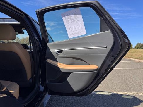 Used 2023 Hyundai Sonata Limited image 19