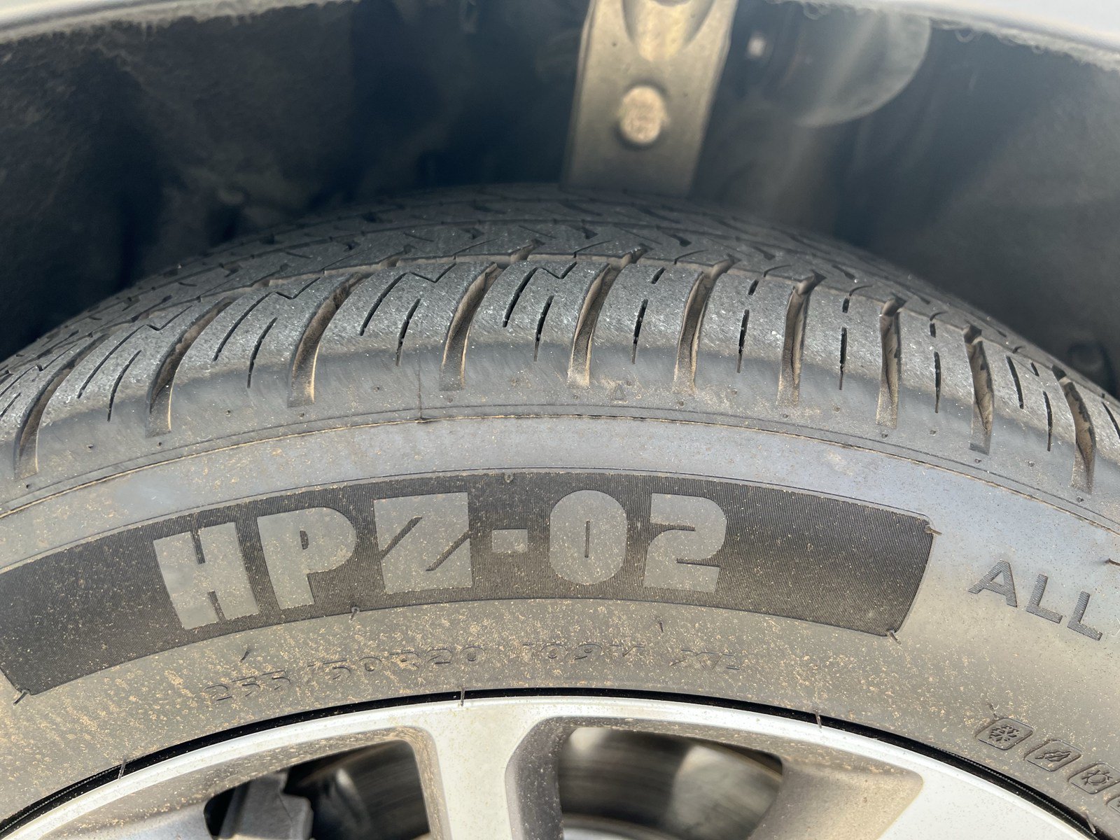 Certified 2025 Acura MDX w/ Technology Package FWD image 12
