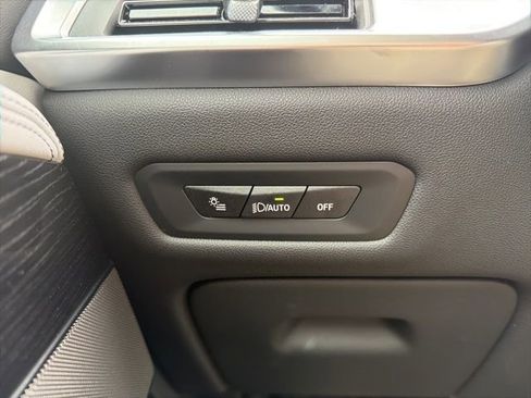 Used 2026 BMW X5 xDrive50e w/ Executive Package image 30