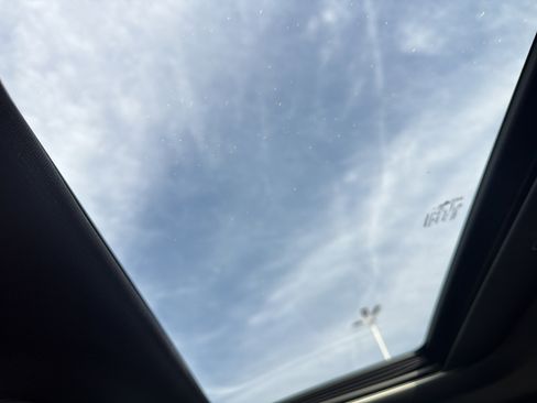 Used 2020 Jeep Grand Cherokee Altitude image 30