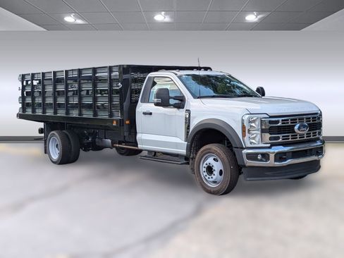 New 2024 Ford F550 2WD Regular Cab Super Duty image 18