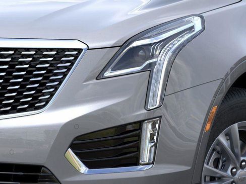 New 2025 Cadillac XT5 Luxury FWD image 10