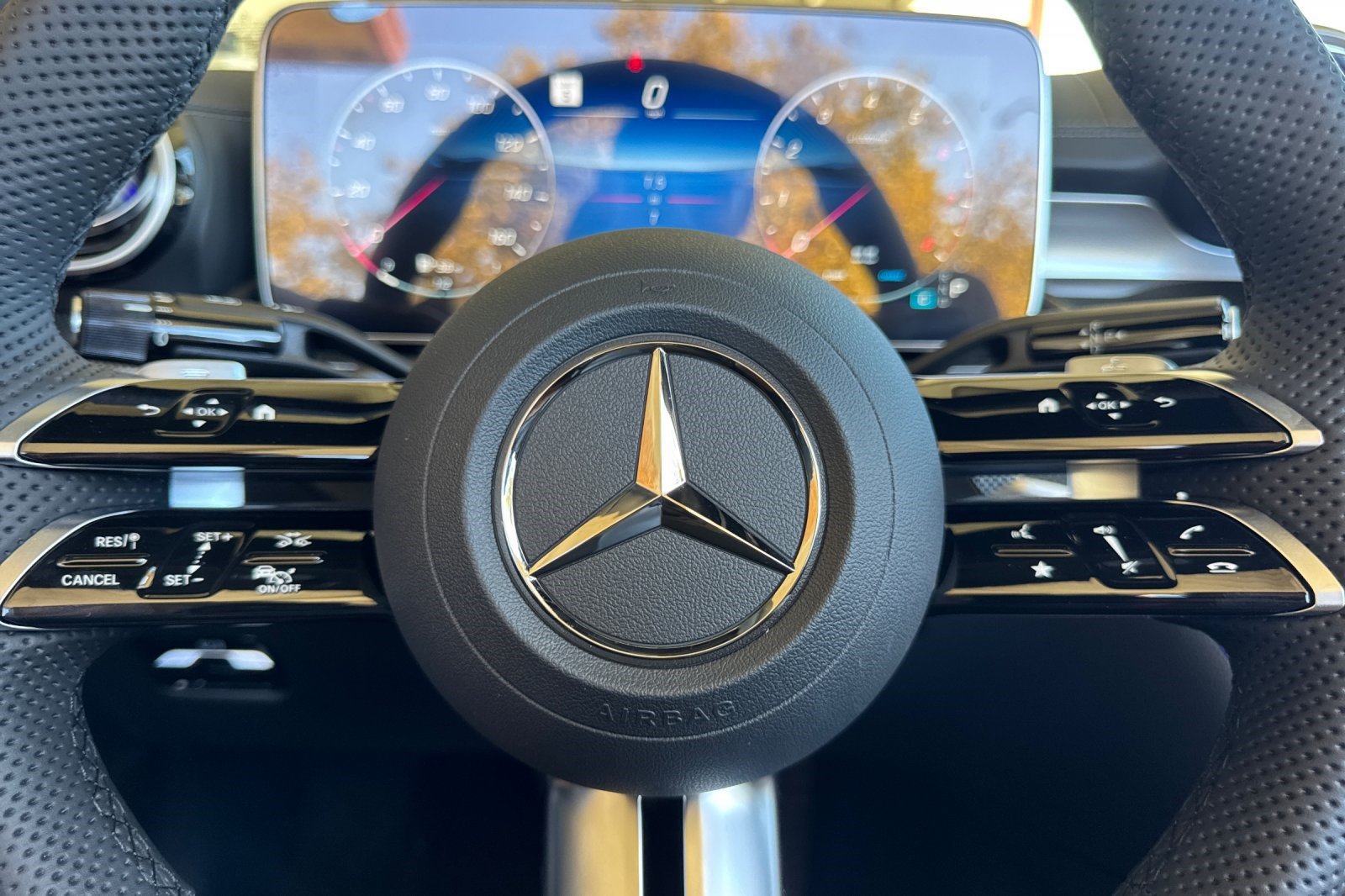 New 2027 Mercedes-Benz CLE 450 4MATIC Cabriolet image 11