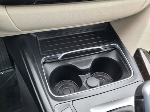 Used 2018 BMW 430i Convertible image 27