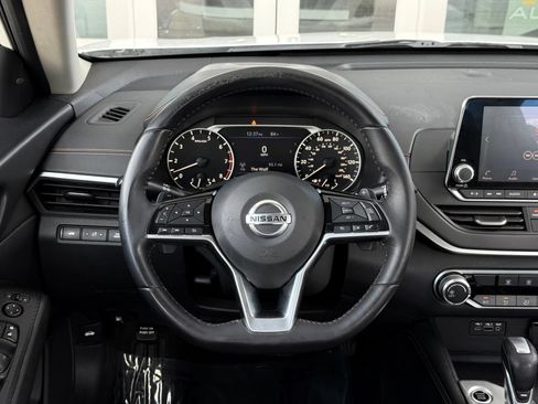 Used 2019 Nissan Altima 2.5 SR FWD image 26