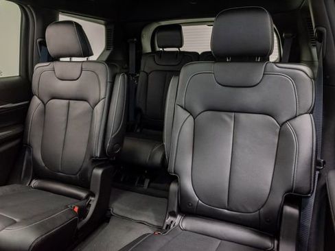 New 2026 Jeep Grand Cherokee L Limited AWD/4WD image 22