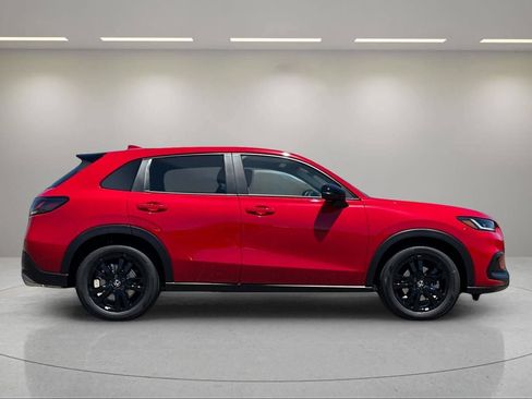 New 2027 Honda HR-V Sport image 2
