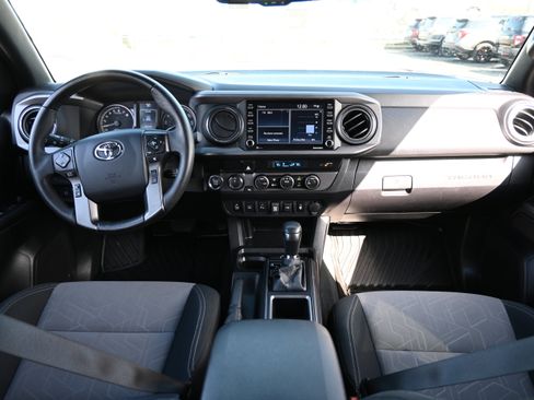 Used 2023 Toyota Tacoma TRD Off-Road image 34