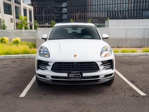 Used 2020 Porsche Macan AWD/4WD image 6