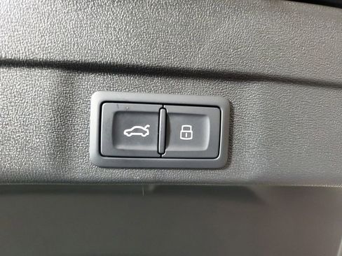 Used 2025 Audi A5 2.0T Premium Plus w/ Premium Plus AWD/4WD image 10