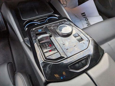 Used 2024 BMW i5 M60 w/ Premium Package image 12