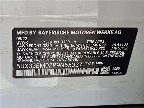 Used 2023 BMW X7 M60i image 25