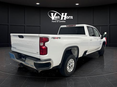 Used 2025 Chevrolet Silverado 2500 LT w/ Convenience Package AWD/4WD image 7