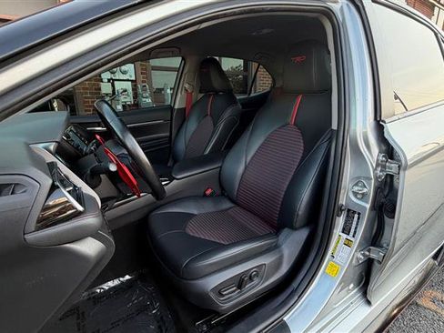 Used 2020 Toyota Camry TRD FWD image 29