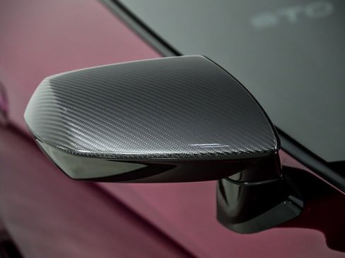 Used 2022 Lamborghini Huracan STO image 8