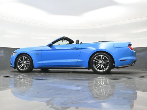 Used 2017 Ford Mustang GT Premium RWD image 25
