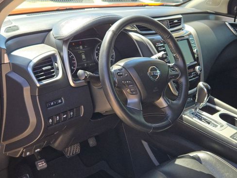 Used 2020 Nissan Murano SL w/ Moonroof Package FWD image 11