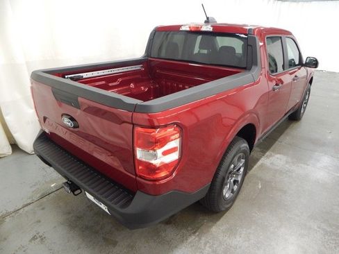 New 2025 Ford Maverick XLT w/ XLT Luxury Package image 3