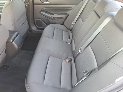 Used 2020 Nissan Altima 2.5 S image 12