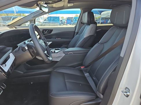 New 2025 Cadillac Optiq Sport 1 w/ LPO, ONYX Package image 13