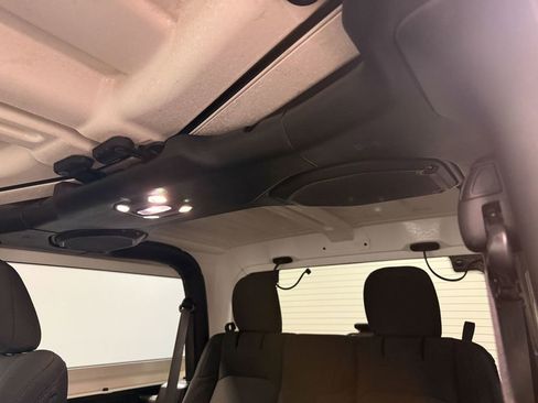 Used 2022 Jeep Wrangler Willys image 9