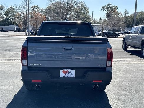Used 2024 Honda Ridgeline Sport image 8